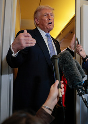  Trump calls journalist’s Iran reporting ‘treasonous’