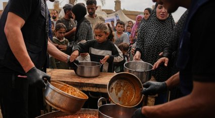 WFP cuts food aid to 500,000 Palestinians in Gaza amid funding crisis