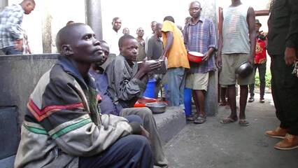 DR Congo prison crisis: 420 prisoners freed from overcrowded jail