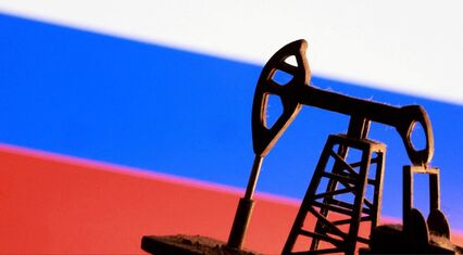 Russia's oil revenues rise amid global shortages, but risks loom