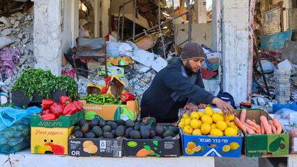 Gaza food prices soar as US–Israeli attacks on Iran disrupt vital supply lines