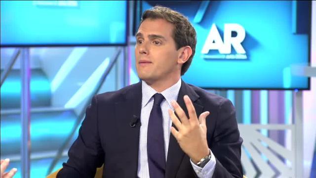 Rivera: &quot;Todos los españoles me vieron la noche electoral, y creo que fui el primero, felicitar a Pedro Sánchez. Yo soy un demócrata&quot;