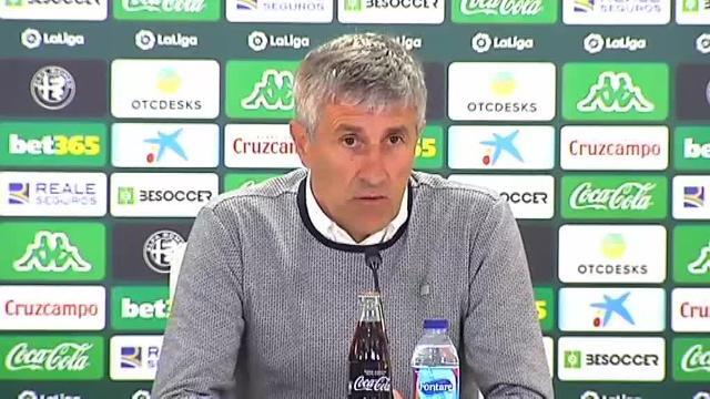 Simeone tira de optimismo: &quot;Menos mal que el Barça empató y no se alejó tanto&quot;