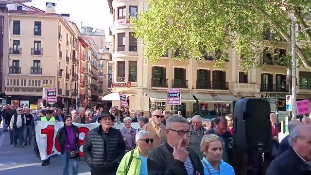 Manifestación en Pamplona por unas &quot;pensiones dignas&quot;