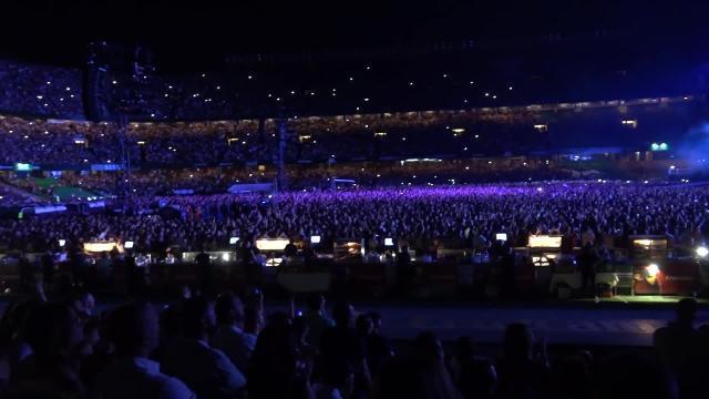 Alejandro Sanz recuerda al futbolista Reyes fallecido el día de hoy