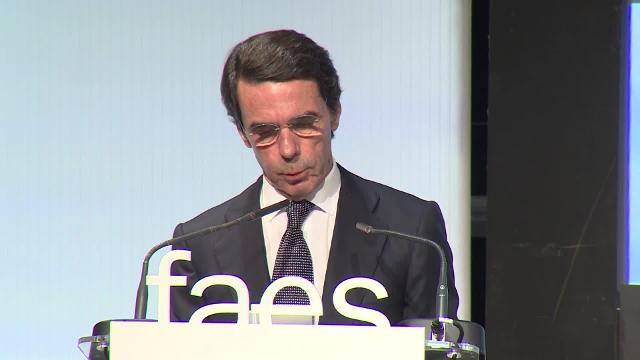 Aznar cree que las pensiones no se afrontan con mayorías precarias