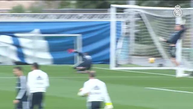 El Madrid &quot;afila sus colmillos&quot; de cara al Clásico