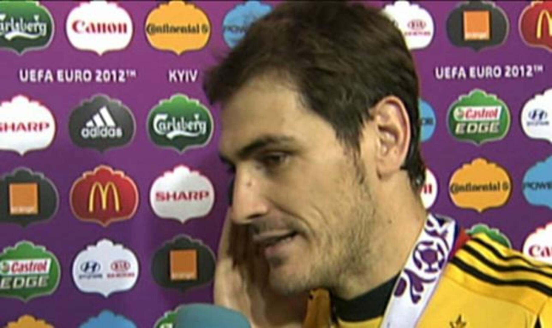 Iker Casillas: rey de la triple corona