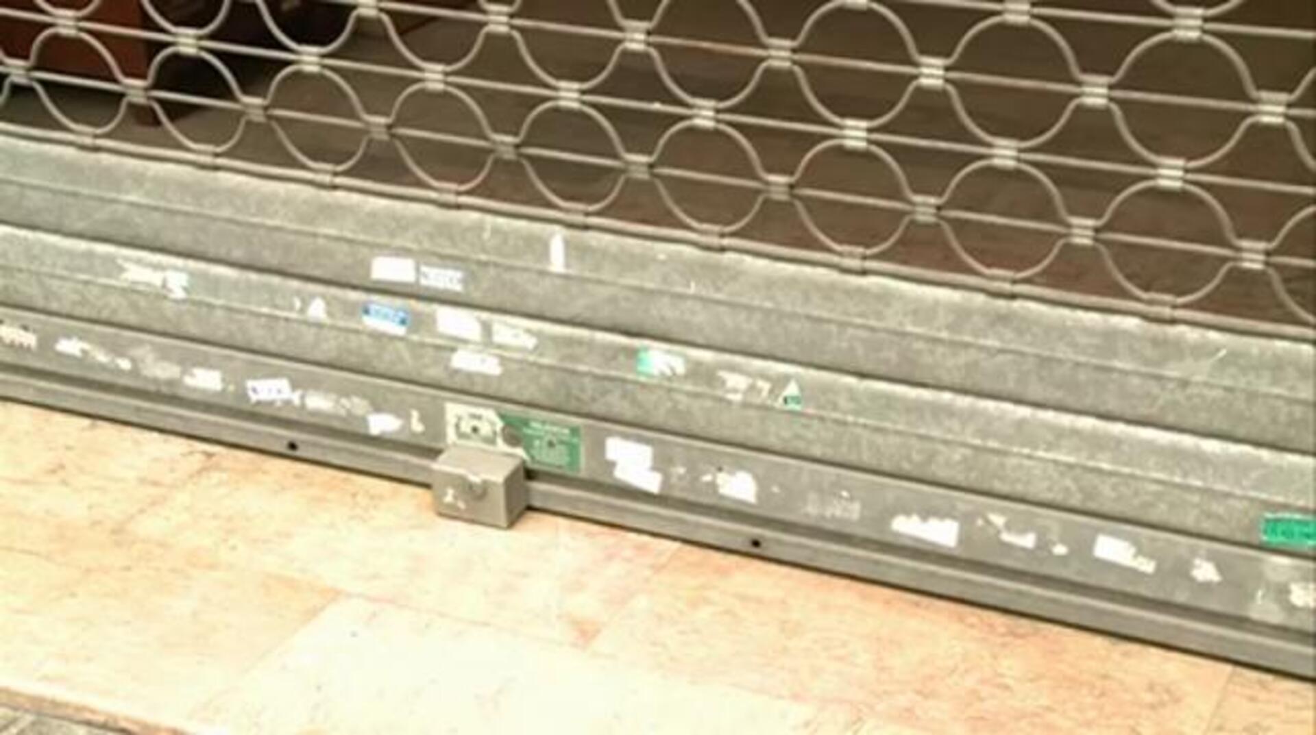 Huelga general 14-N: Los comercios abren las puertas con normalidad