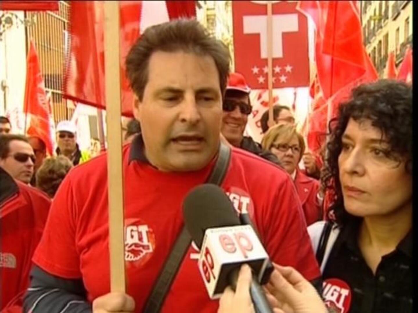 Trabajadores de AENA amenazan con huelgas en Semana Santa si sigue la privatización