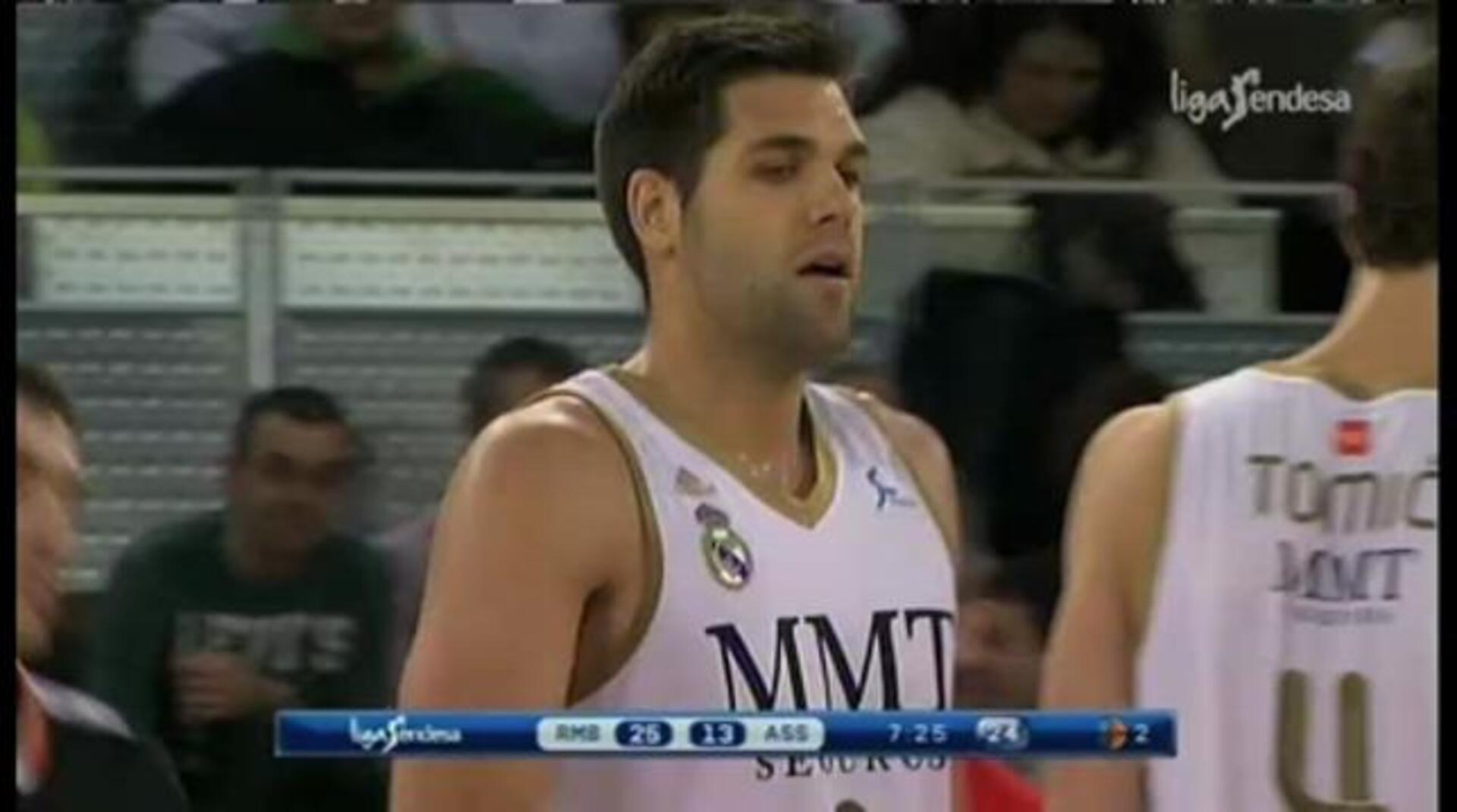 El Real Madrid se despide de la Caja Mágica con una clara victoria