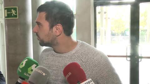 Espinar y el portavoz de Podemos en la Asamblea de Madrid, José Manuel López, el pasado jueves