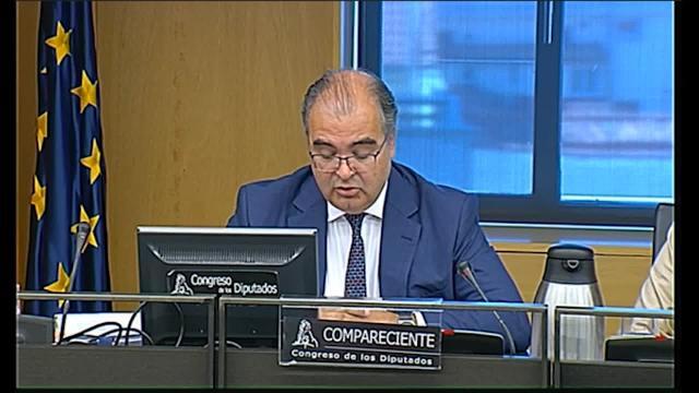 Ron califica de &quot;penoso&quot; que accionistas de Popular perdieran todo