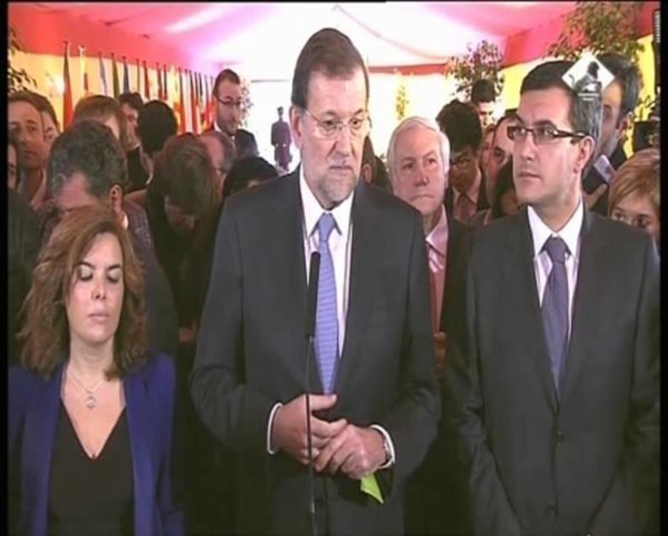 Rajoy y Zapatero defienden juntos la «viabilidad económica» de España