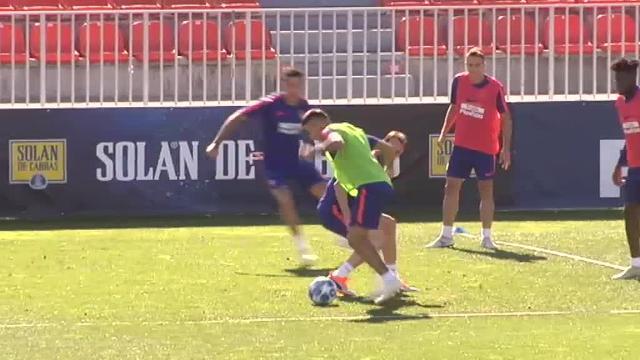El Atleti vuelve al trabajo tras el empate en el derbi