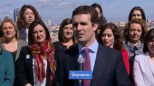 Casado apela a la responsabilidad del votante de centro derecha: «España se la juega»