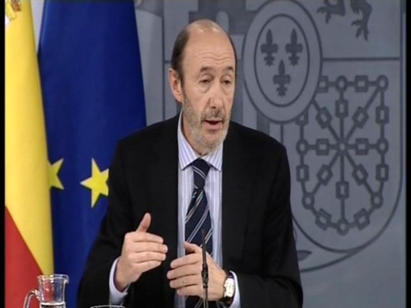 El Gobierno reducirá a 110 km/hora la velocidad máxima en autopistas y autovías
