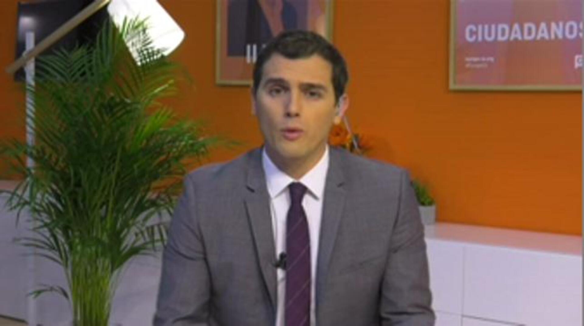 Albert Rivera y su equipo esperan los resultados del 20-D