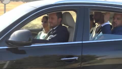 Rocío lució dos vestidos de Hanníbal Laguna. | Vídeo: La alegría de los invitados