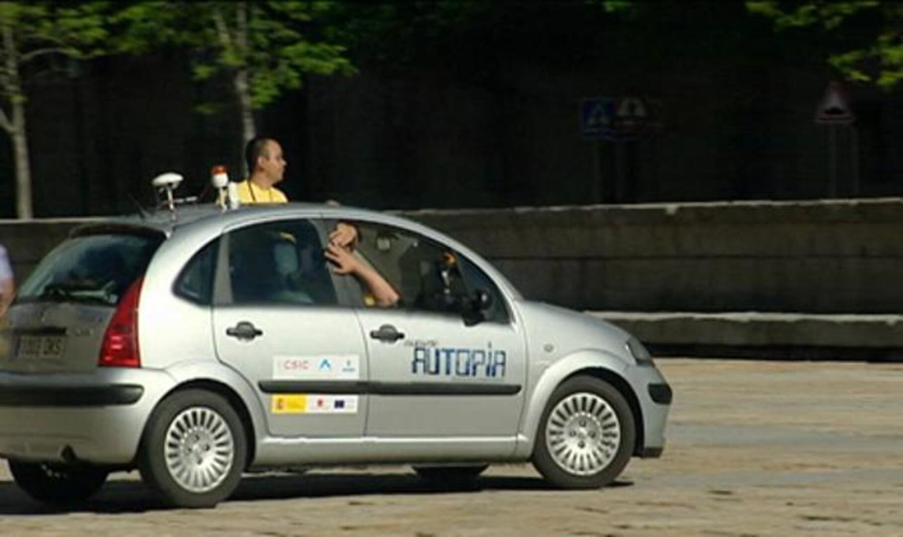 Un coche sin conductor, desde San Lorenzo del Escorial hasta Arganda del Rey