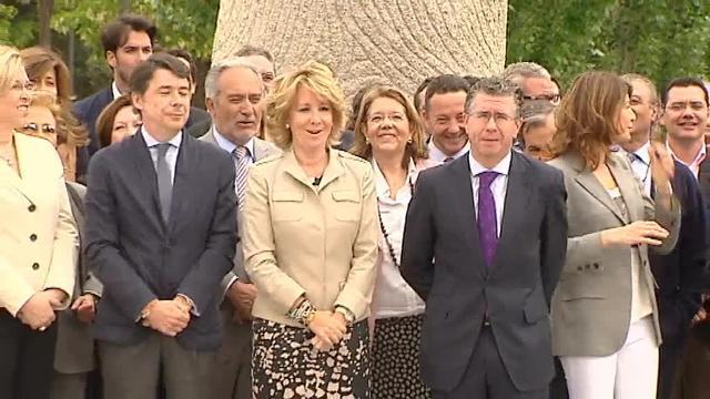 Granados, González y Aguirre, en un pleno de la Asamblea en 2011