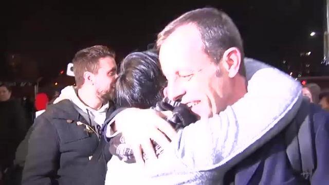 Emotivo regreso de Rosell a Barcelona