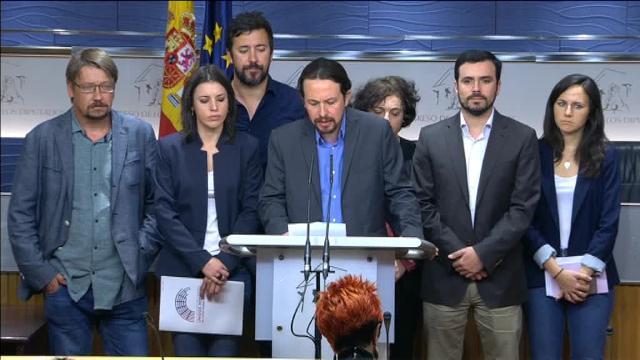Un PSOE unido desbarata el plan de Iglesias y cierra el paso a la moción de censura