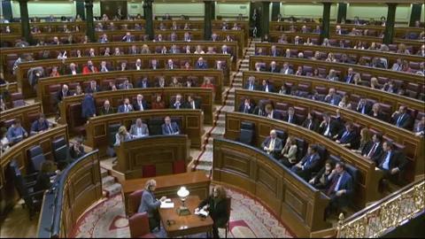 Vídeo: El PSOE quiere acabar con la reforma laboral de Rajoy [20-diciembre-2016]