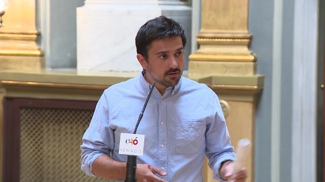 Espinar: El Valle es el &quot;último monumento a las dictaduras fascistas&quot;