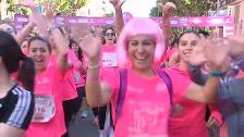 Más de 36.000 mujeres tiñen de rosa las calles de Madrid en una carrera con récord de participación