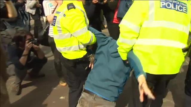 Más de 500 detenidos en las protestas contra el cambio climático en Londres