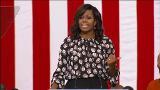 Michelle Obama participa por primera vez en un acto de campaña de Hillary Clinton