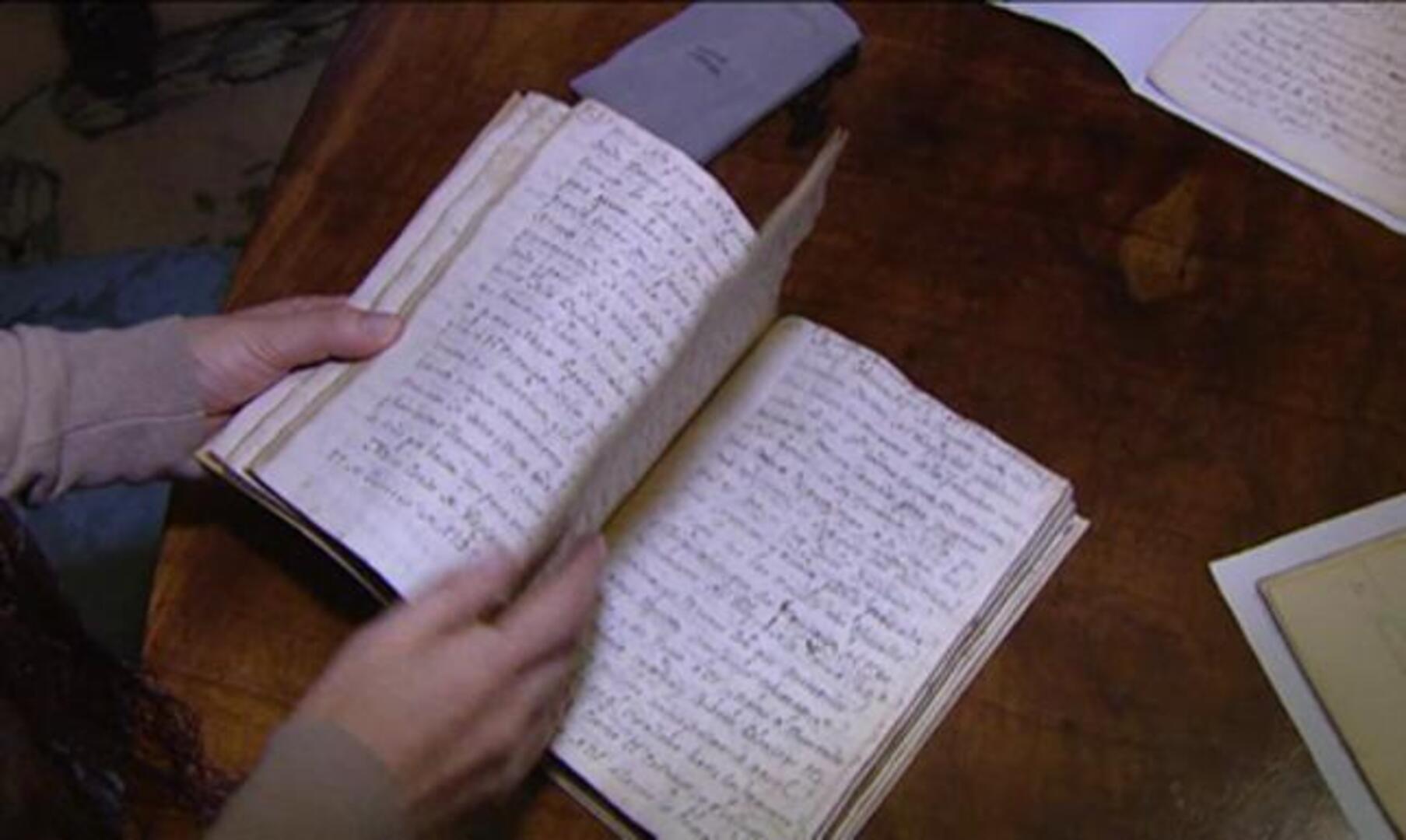 Los dos Hércules con el tesoro de «la Mercedes» aterrizan en Torrejón