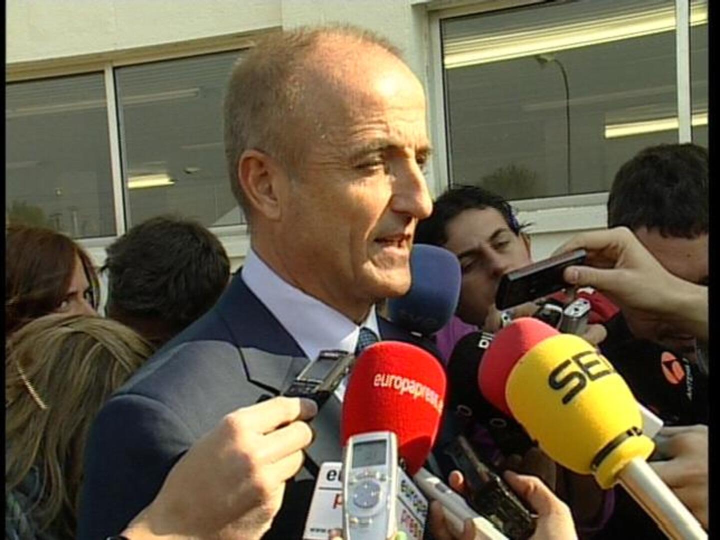 El Príncipe, presente en la presentación de la fábrica del primer vehículo eléctrico construido en España