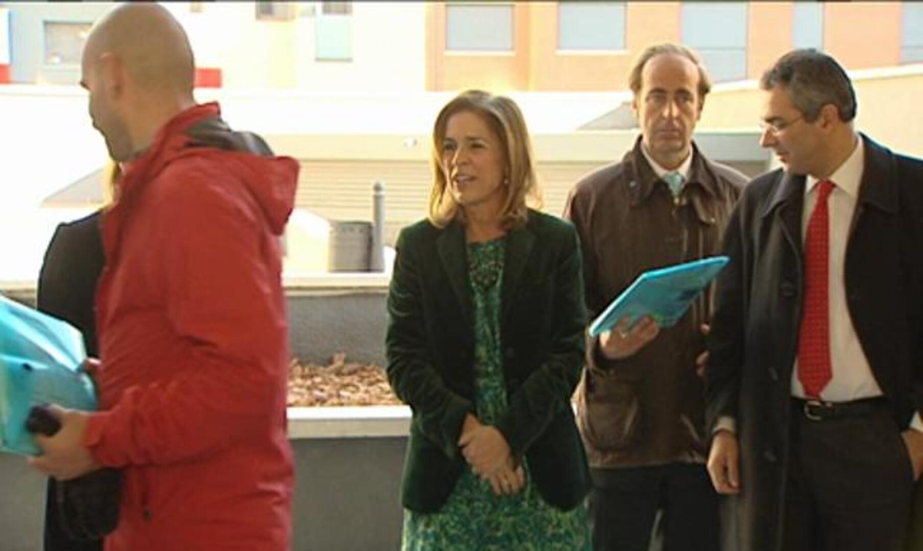 Botella se estrena como alcaldesa con la entrega de 143 viviendas protegidas