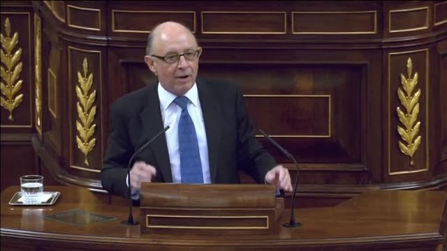 El ministro de Hacienda, ayer en el Congreso