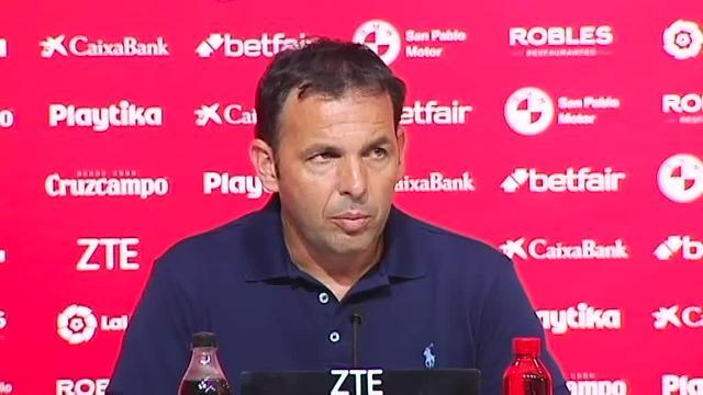 Machín tras la lesión de Escudero: &quot;Ojalá sea más aparatosa que otra cosa&quot;