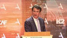 Manuel Valls, junto a Aznar, advierte de que «no hay alianza posible con los populismos»