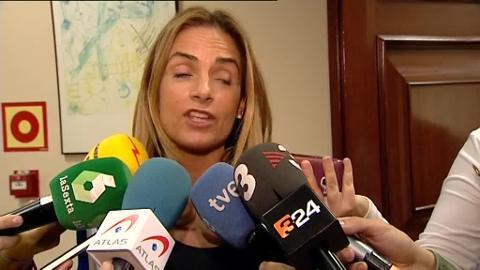 Susana Sumelzo durante la votación a Mariano Rajoy, donde dijo 'no'