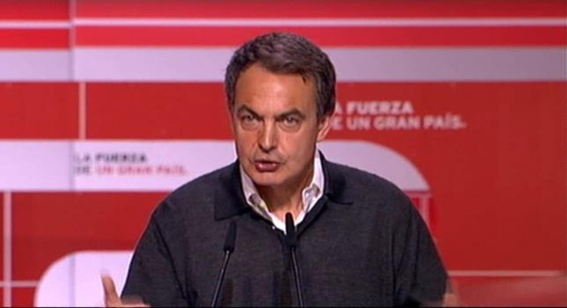 Zapatero pide a los dirigentes del PSOE que dejen de hablar de su sucesión en 2012