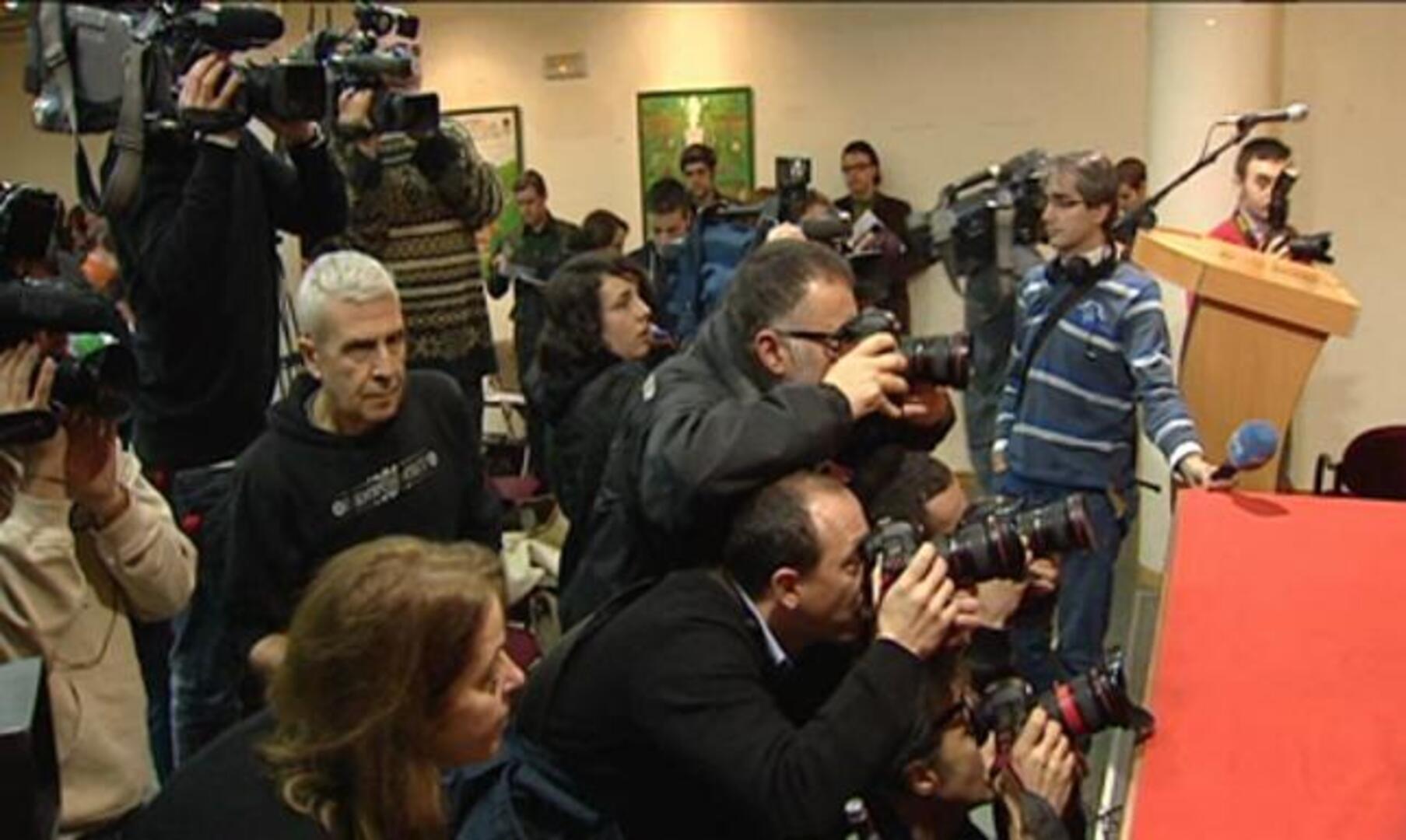 Rubalcaba apuesta por abrir las primarias a los simpatizantes del PSOE