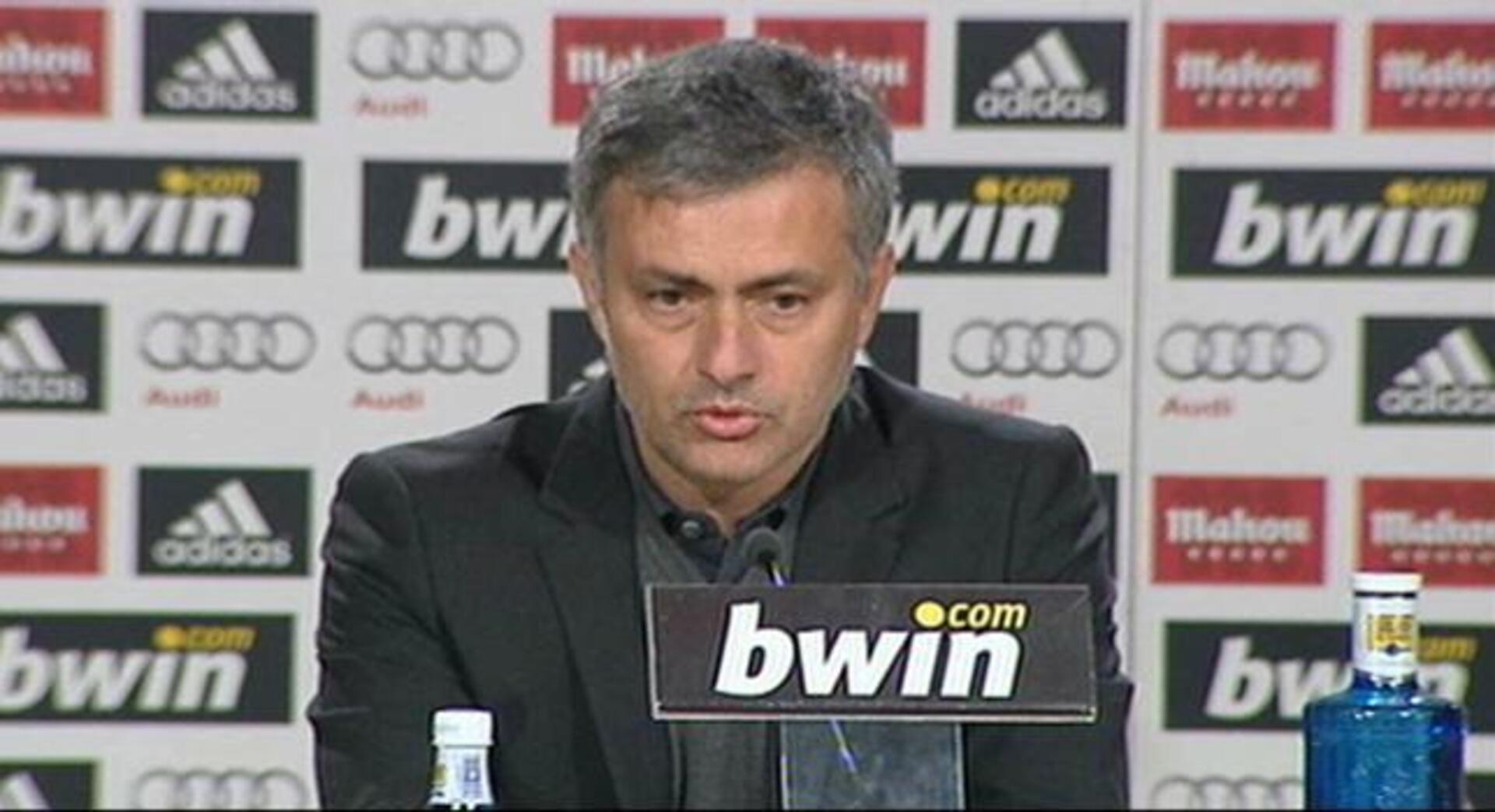 Mourinho: «Jugaremos el miércoles con el Lyon y el sábado con el Atlético, no digo más»