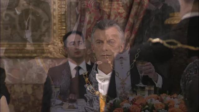 Brindis en la cena de gala