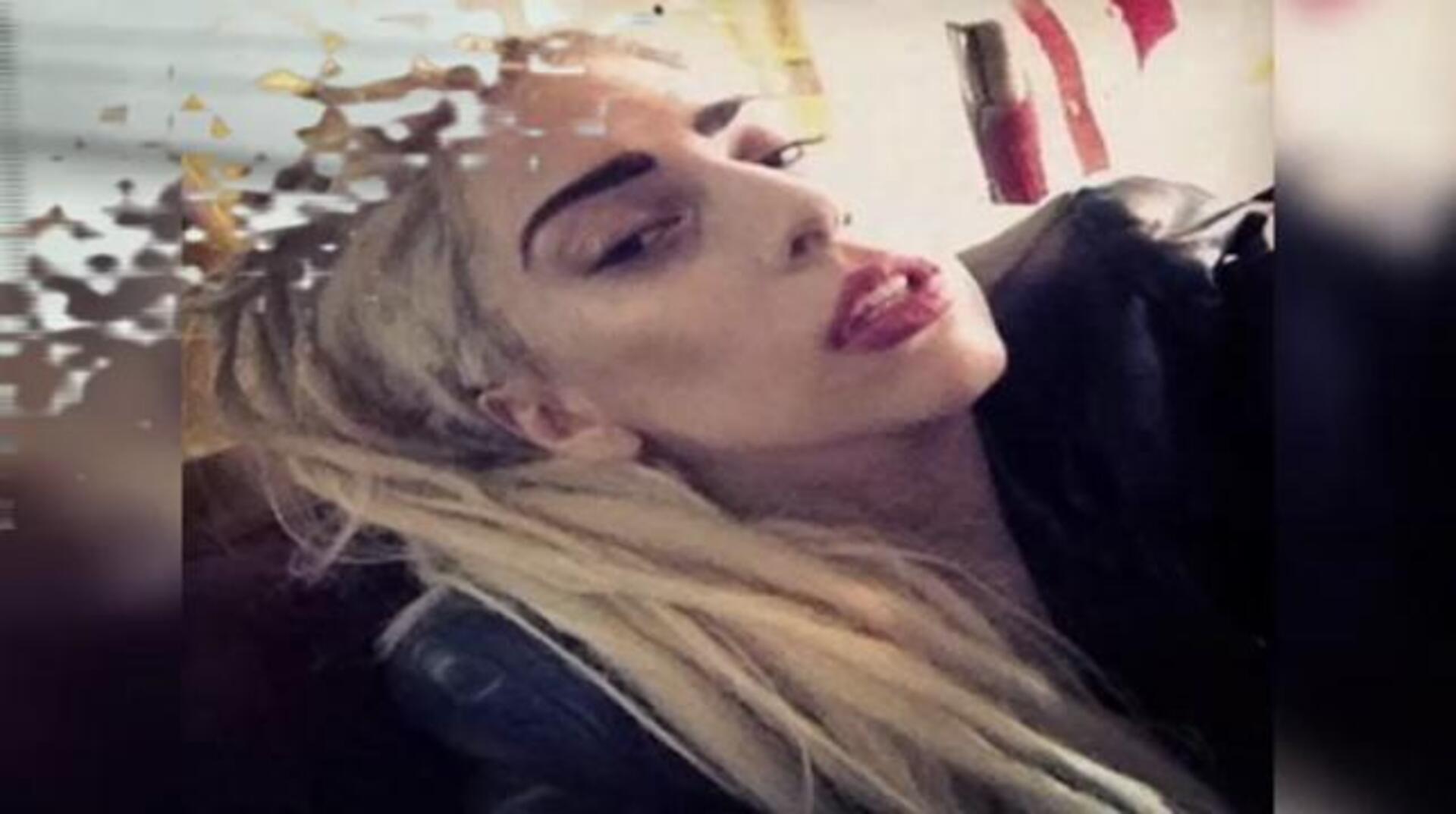 Lady Gaga se pasa a las rastas