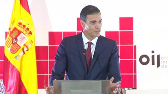 Sánchez: &quot;Sobra mucha prepotencia y soberbia&quot;