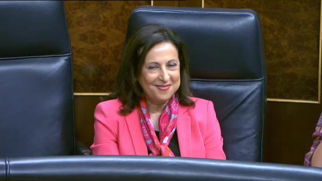 La ministra de Defensa lamenta haberse encontrado con &quot;acuerdos secretos para apoyar guerras en algunos países&quot;