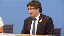 Puigdemont: "No voy a tardar 20 años en pisar suelo catalán"