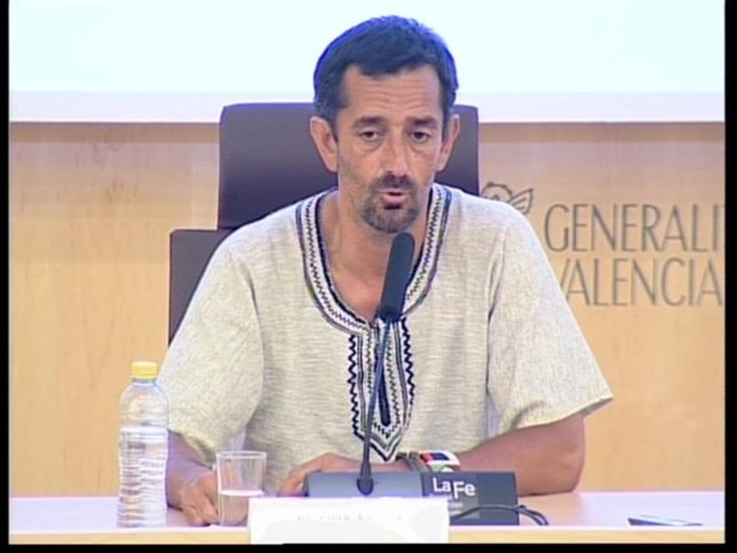 El trasplantado de las dos piernas podría empezar a caminar en seis o siete meses