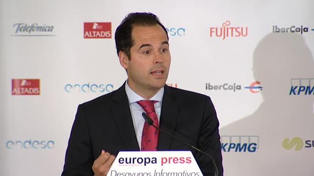 Aguado promete que abrirá el metro 24 horas los fines de semana si es presidente de la CAM