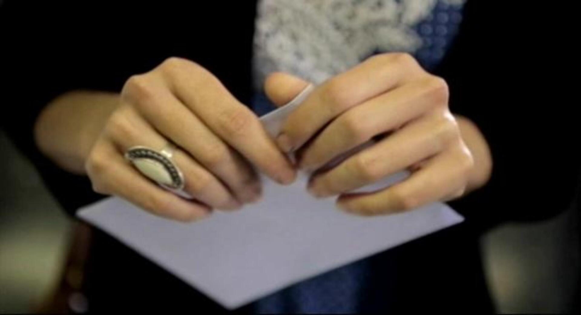 El desesperado recurso a YouTube descafeína la campaña catalana